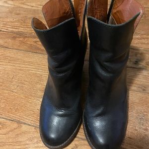 Lucky Brand booties